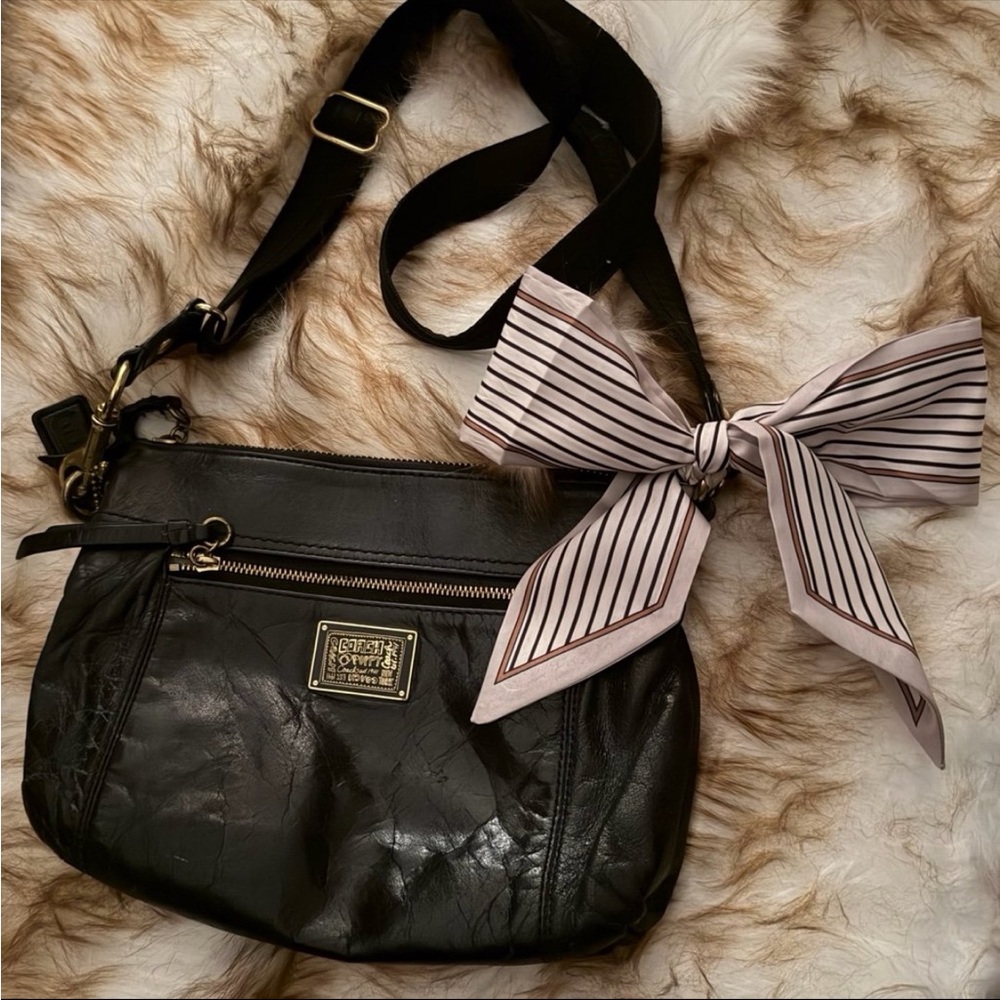 Vintage Y2K Coach Poppy Black Leather Crossbody Purse with Striped Bow
